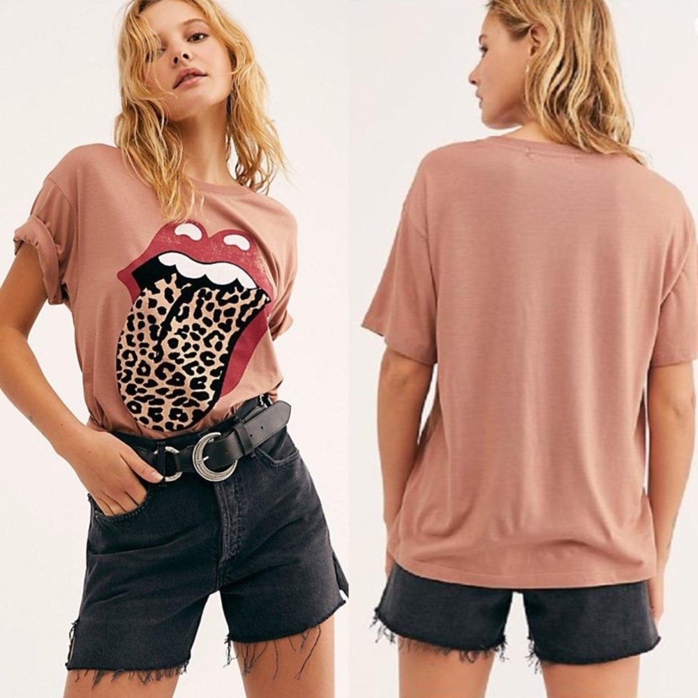 Daydreamer Rolling Stones Flocked Leopard Tongue Boyfriend Tee in Pink XL